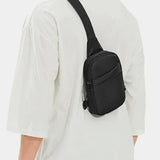 Rasmus™ - Petit Brysttaske Essentiel