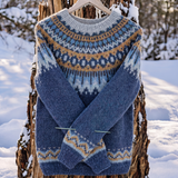 Serena – Zimowy sweter z nordyckim wzorem na plecach